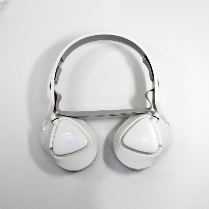 TAI NGHE GAMING FUHLEN GH90S White